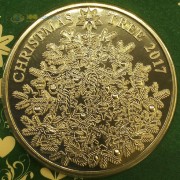 Великобритания 2017 5 фунтов Рождество елка